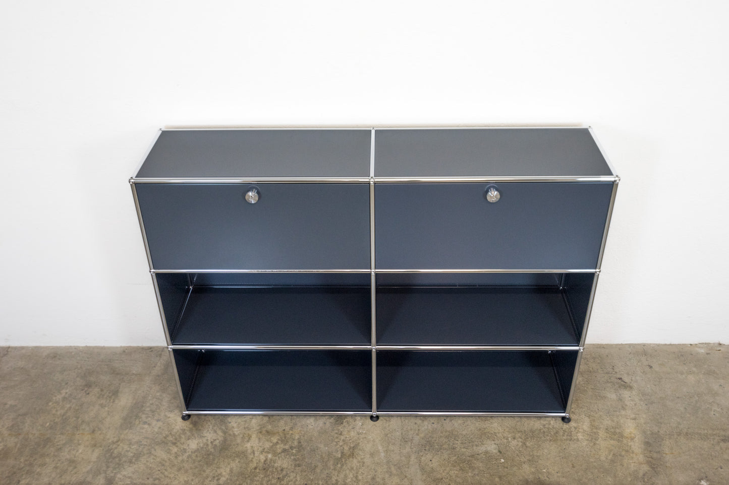 USM Haller Sideboard Anthrazitgrau Nr. 18