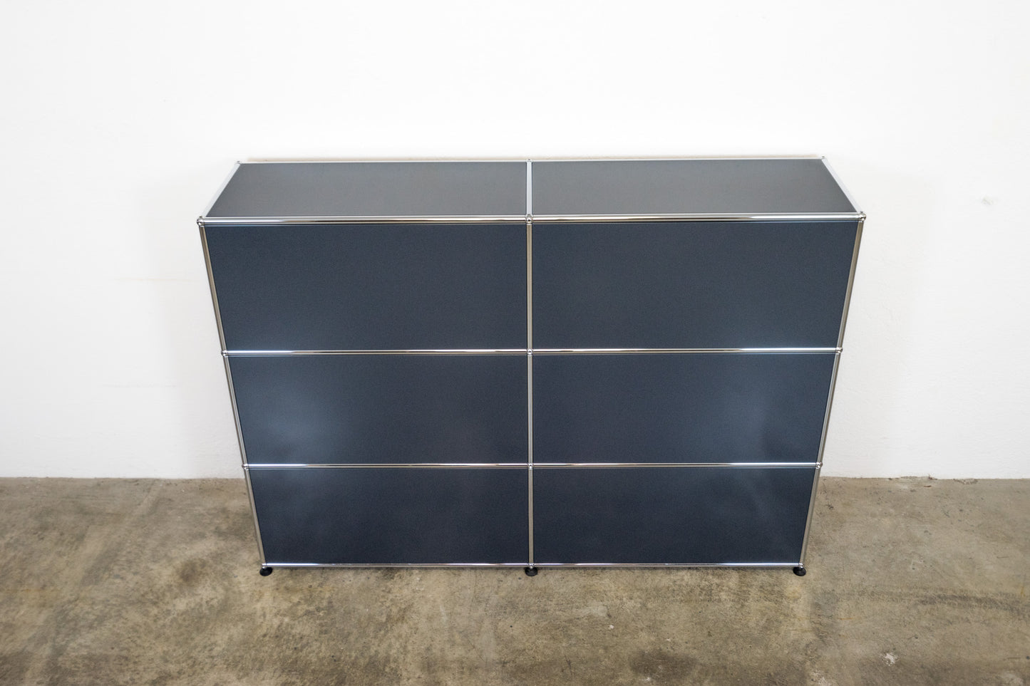 USM Haller Sideboard Anthrazitgrau Nr. 18