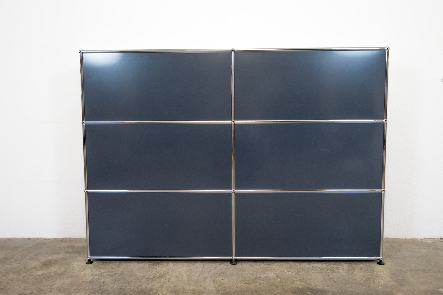 USM Haller Sideboard Anthrazitgrau Nr. 18