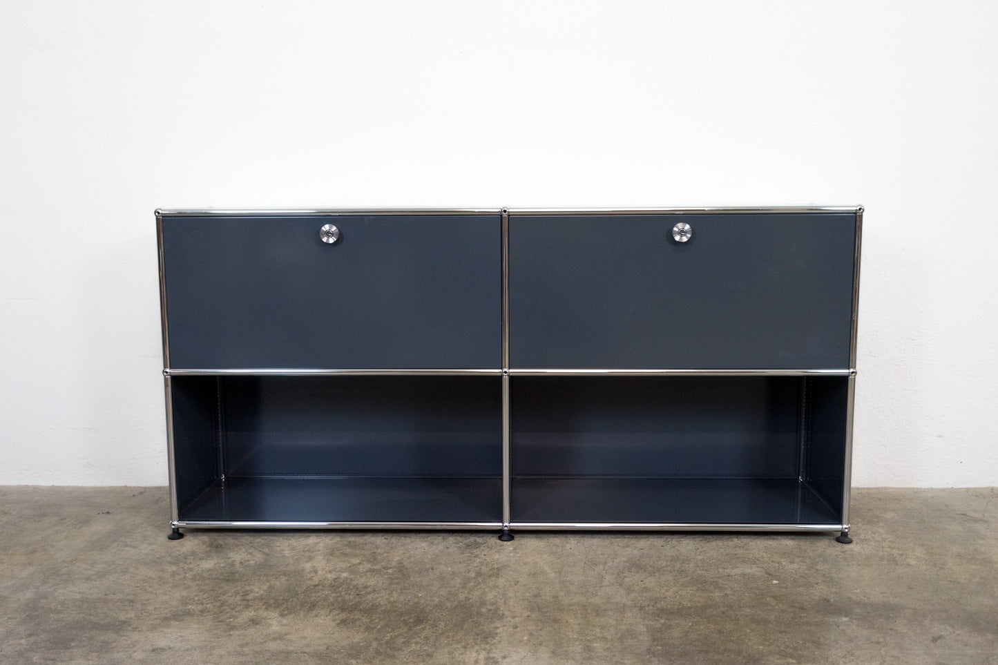 USM Haller Sideboard Anthrazitgrau Nr. 25