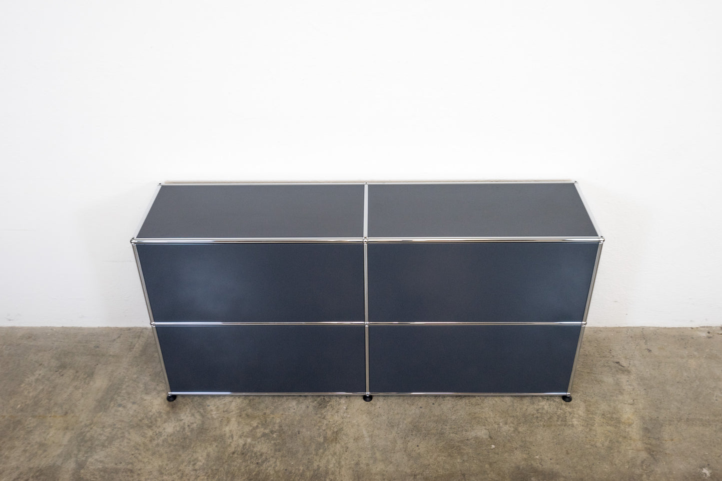 USM Haller Sideboard Anthrazitgrau Nr. 25