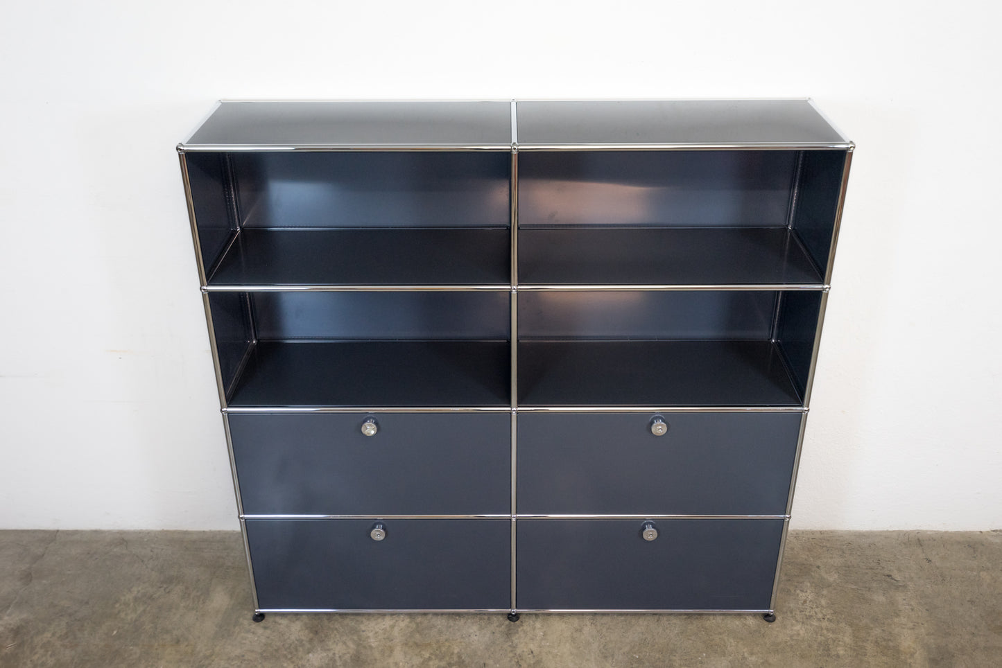 USM Haller Sideboard Anthrazitgrau Nr. 36