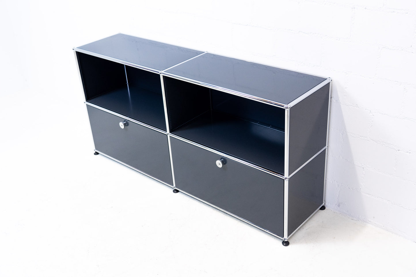 USM Haller Sideboard Anthrazitgrau Nr. 40