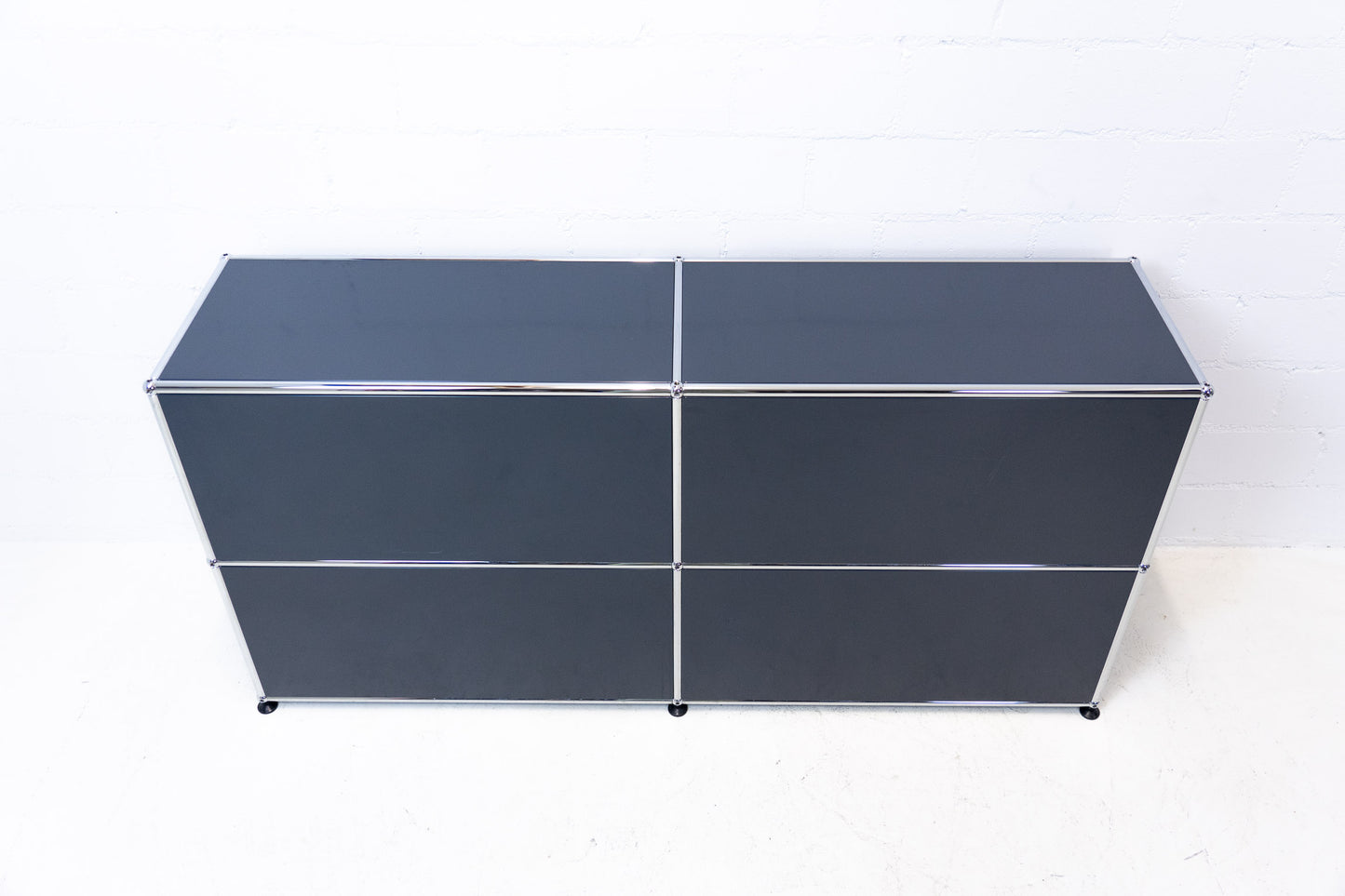 USM Haller Sideboard Anthrazitgrau Nr. 40