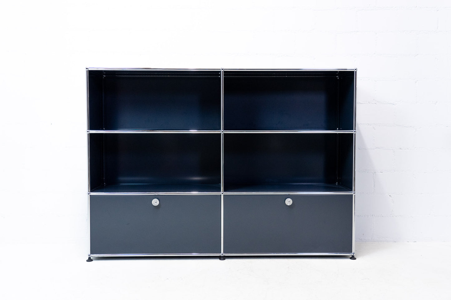 USM Haller Sideboard Anthrazitgrau Nr. 41