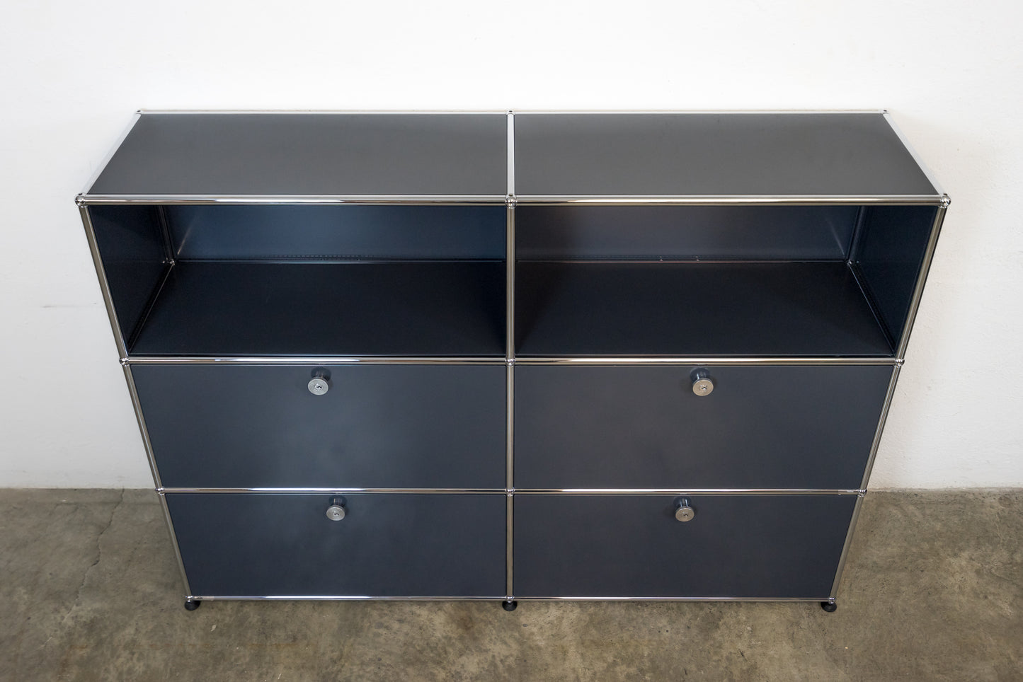 USM Haller Sideboard Anthrazitgrau Nr. 45