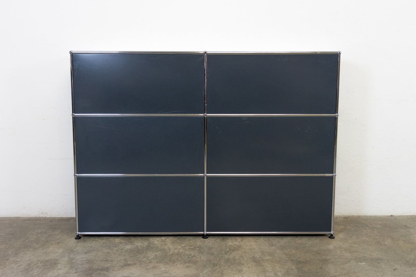USM Haller Sideboard Anthrazitgrau Nr. 45
