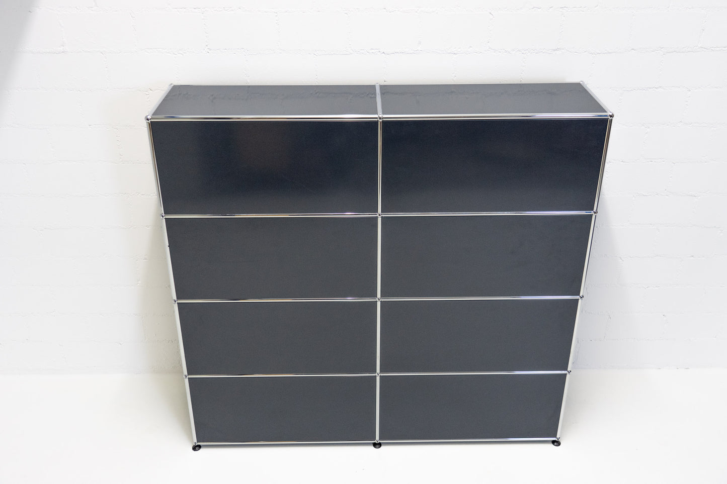 USM Haller Sideboard Anthrazitgrau Nr. 46