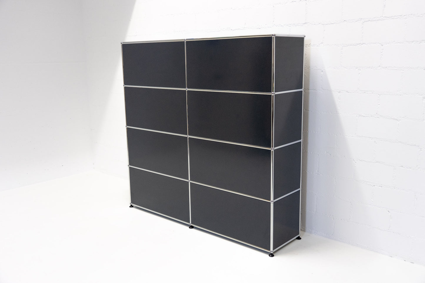 USM Haller Sideboard Anthrazitgrau Nr. 46