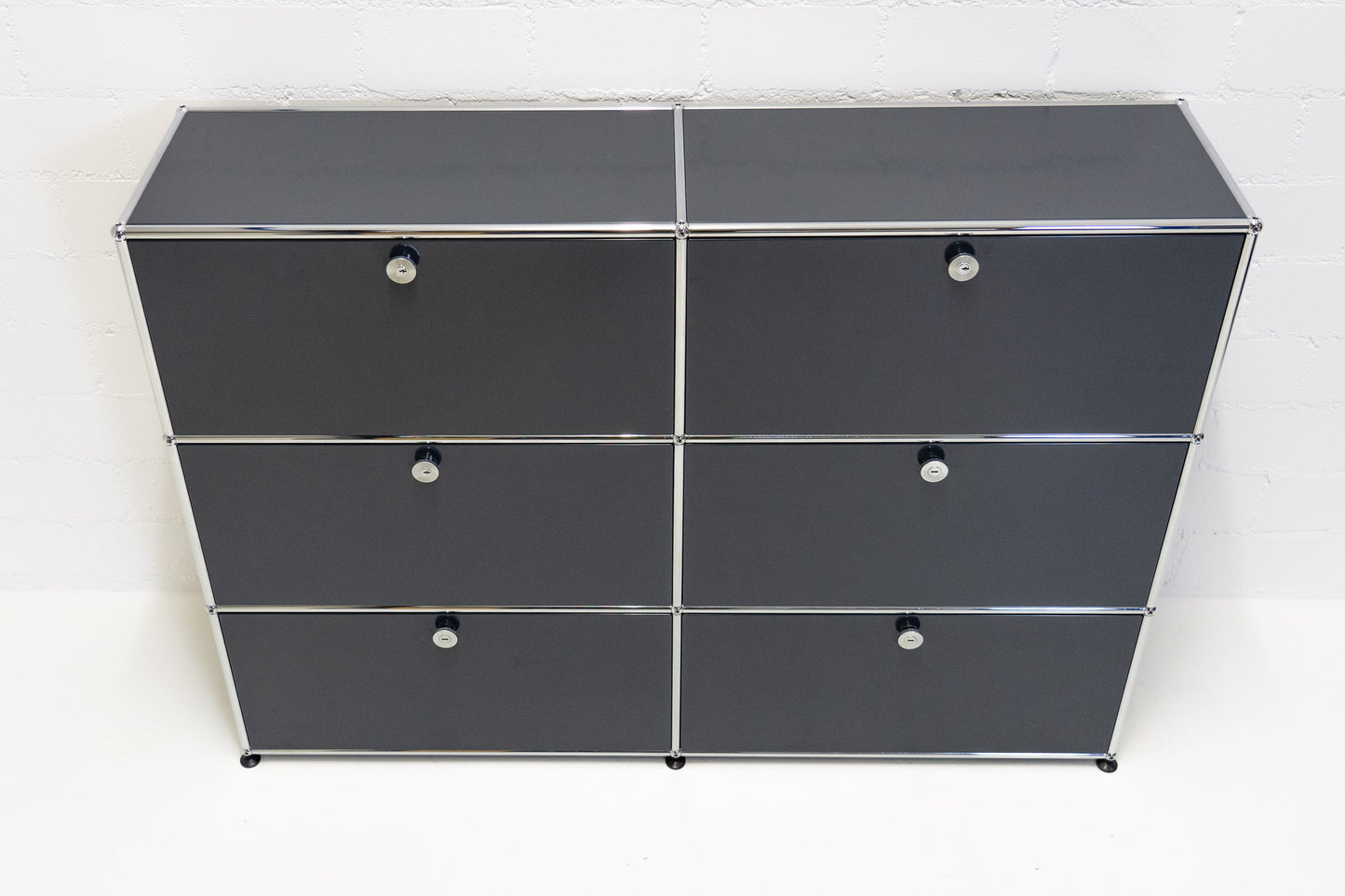 USM Haller Sideboard Anthrazitgrau Nr. 47