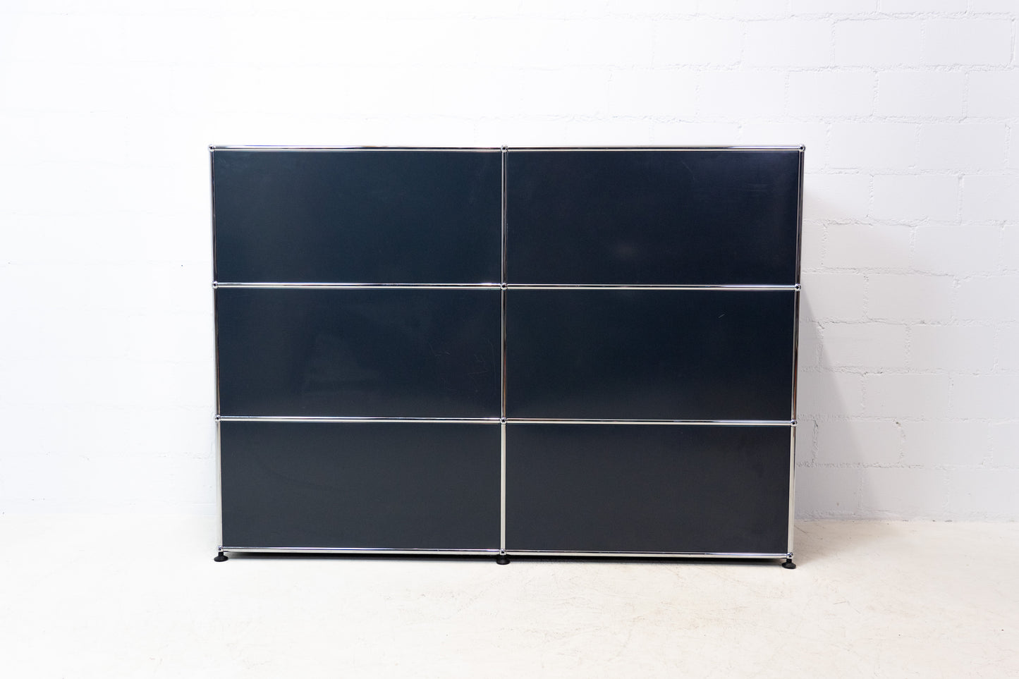 USM Haller Sideboard Anthrazitgrau Nr. 51