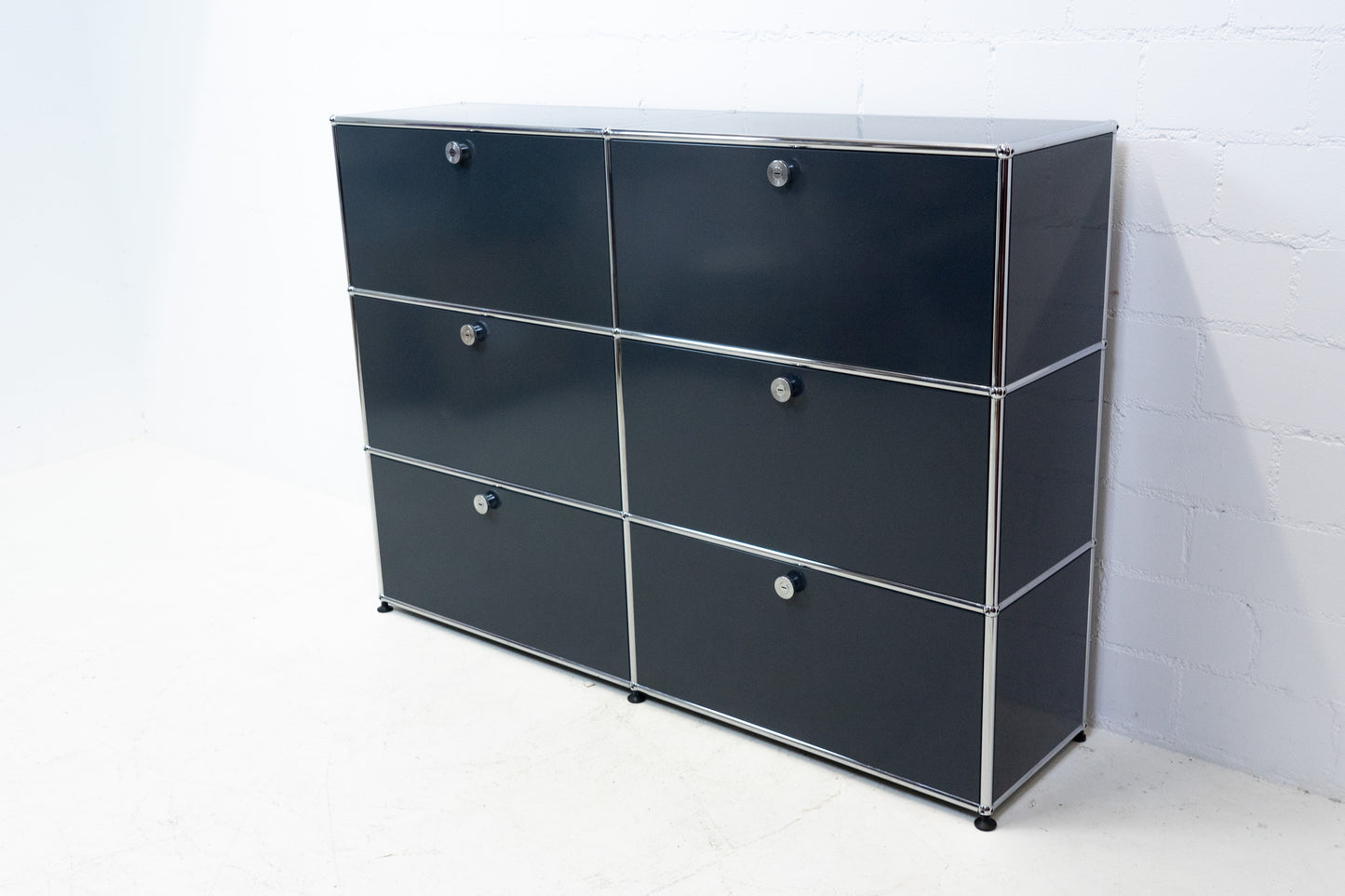 USM Haller Sideboard Anthrazitgrau Nr. 54