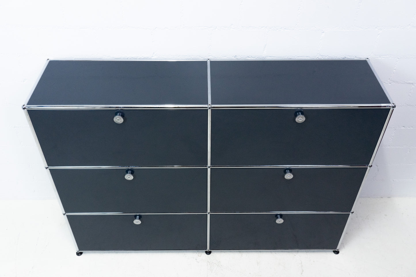 USM Haller Sideboard Anthrazitgrau Nr. 56