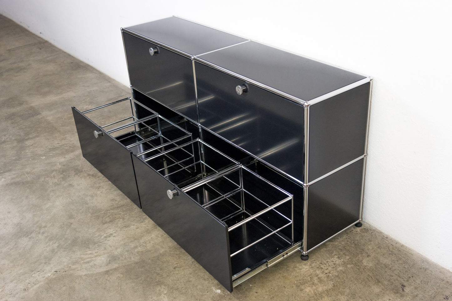 USM Haller Sideboard Graphit Schwarz Nr. 14