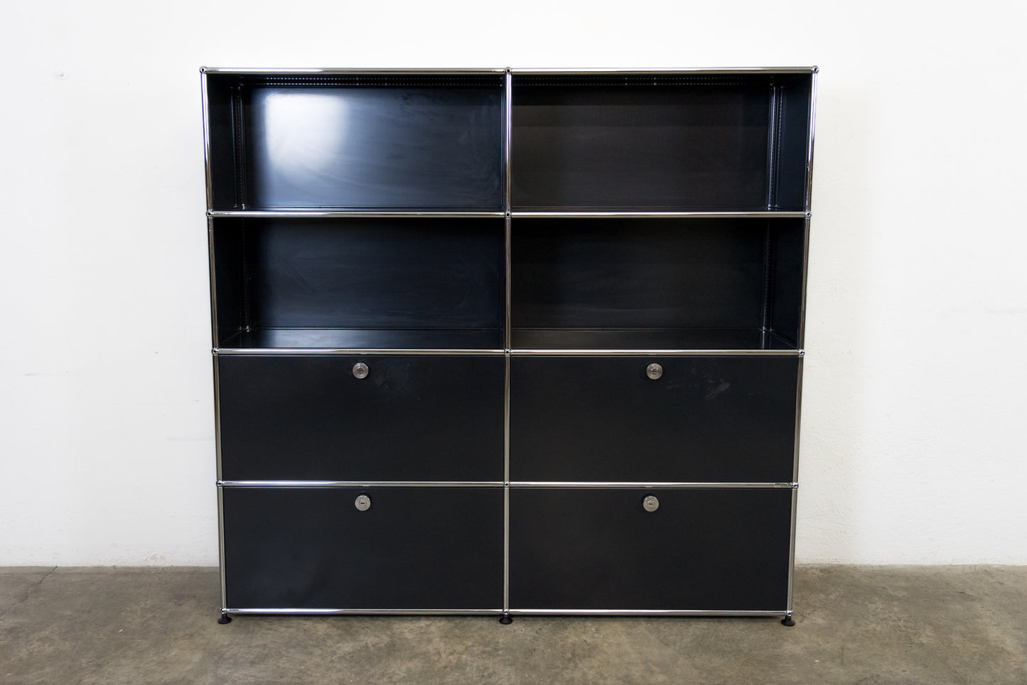 USM Haller Sideboard Graphit Schwarz Nr. 16