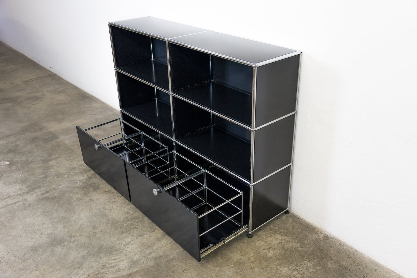 USM Haller Sideboard Graphit Schwarz Nr. 17