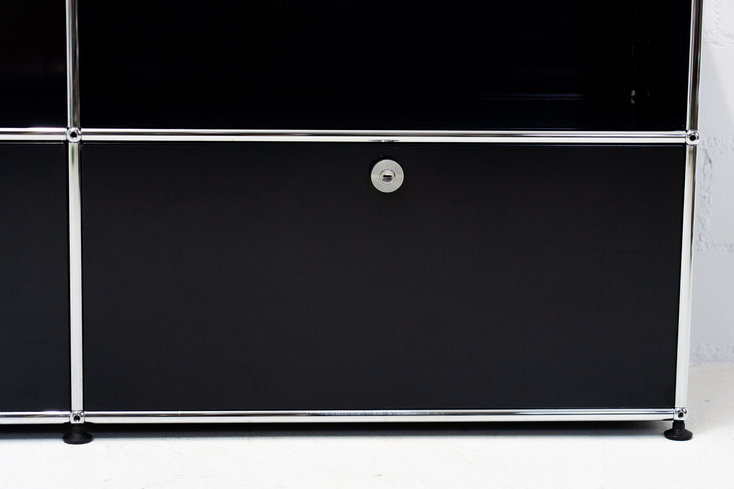 USM Haller Sideboard Graphit Schwarz Nr. 22