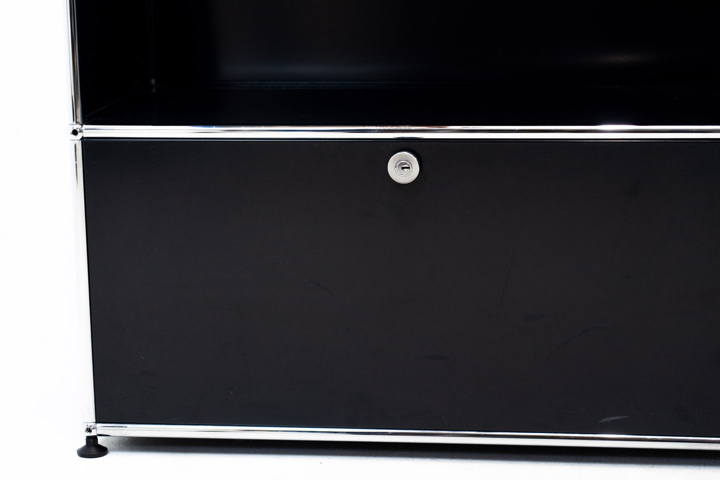 USM Haller Sideboard Graphit Schwarz Nr. 23