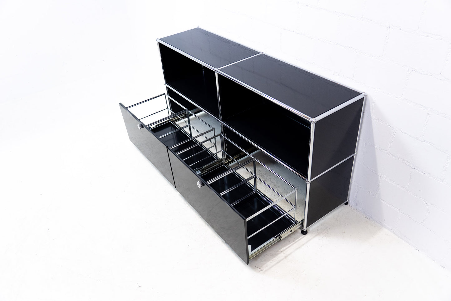 USM Haller Sideboard Graphit Schwarz Nr. 23