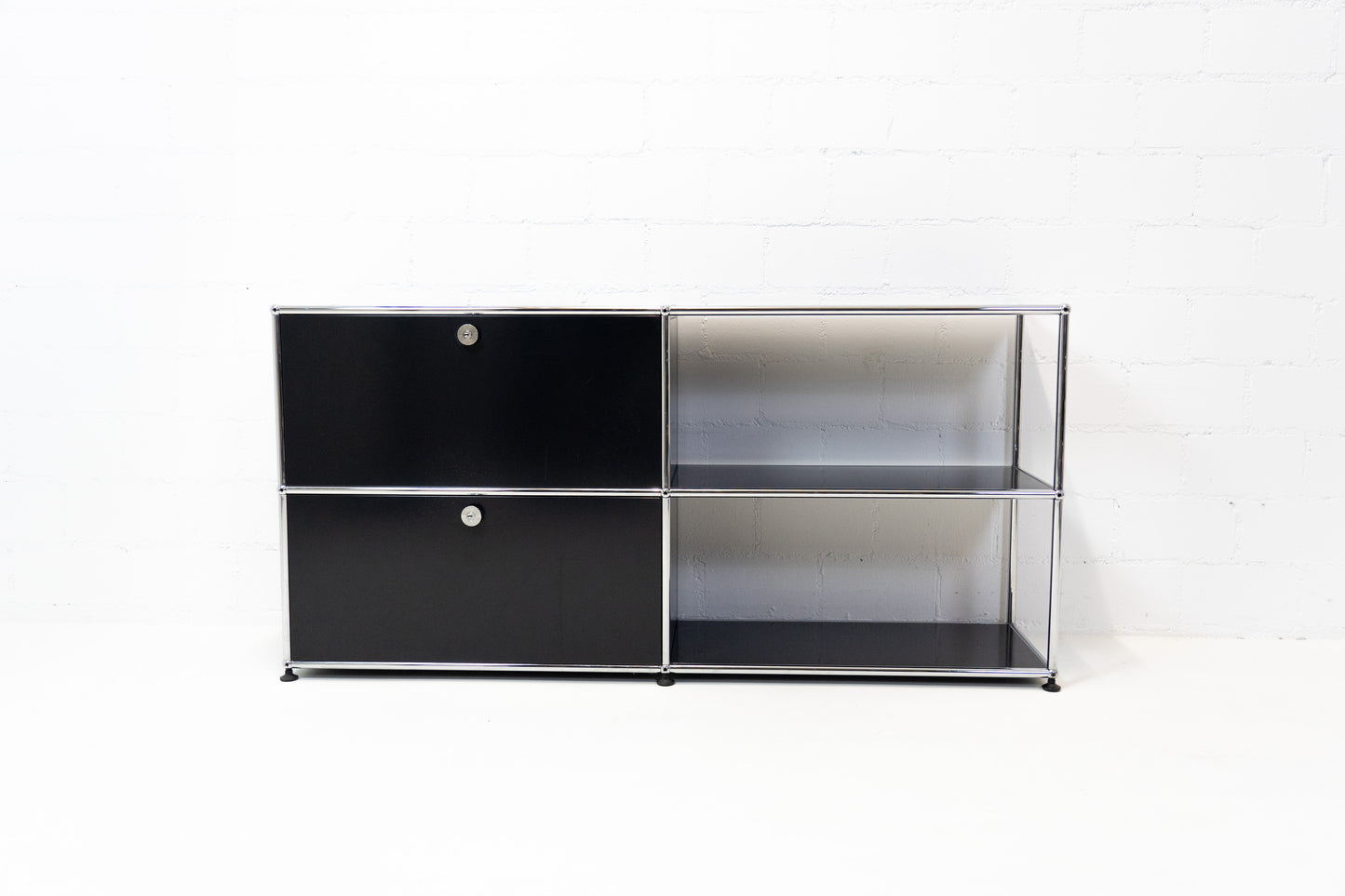 USM Haller Sideboard Graphit Schwarz Nr. 24