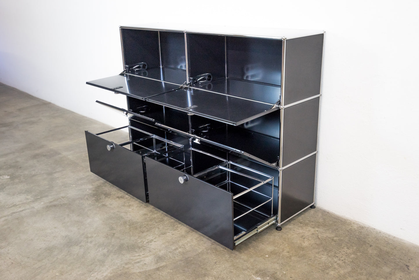 USM Haller Sideboard Graphit Schwarz Nr. 7