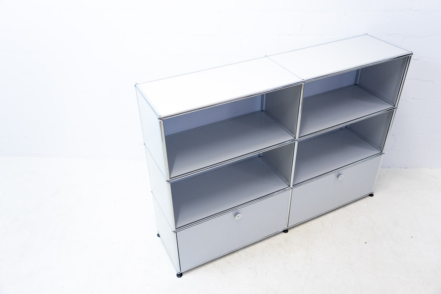 USM Haller Sideboard Lichtgrau Nr. 25