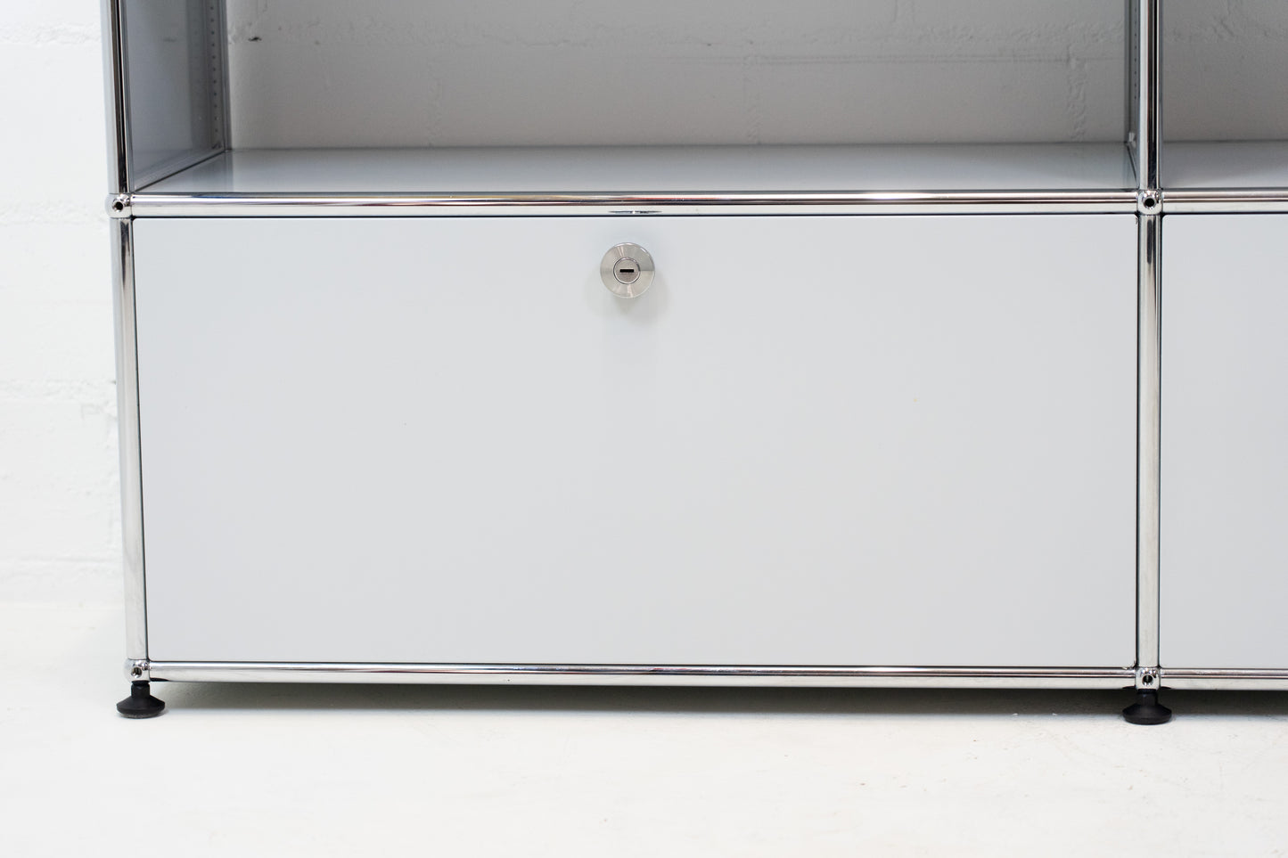 USM Haller Sideboard Lichtgrau Nr. 26