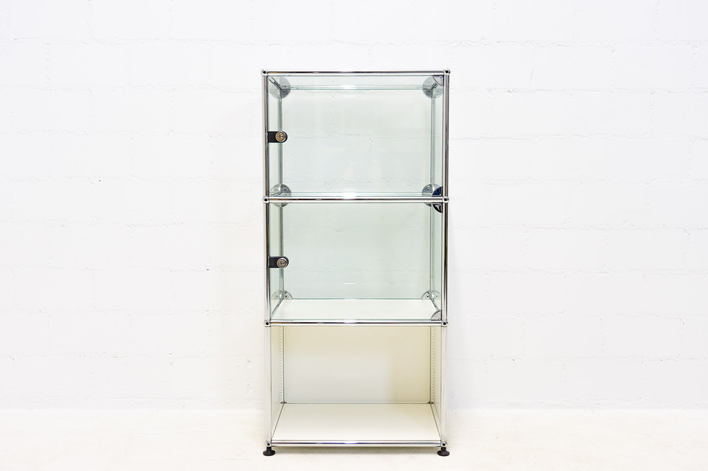 USM Haller Vitrine Glas Reinweiss Nr. 1