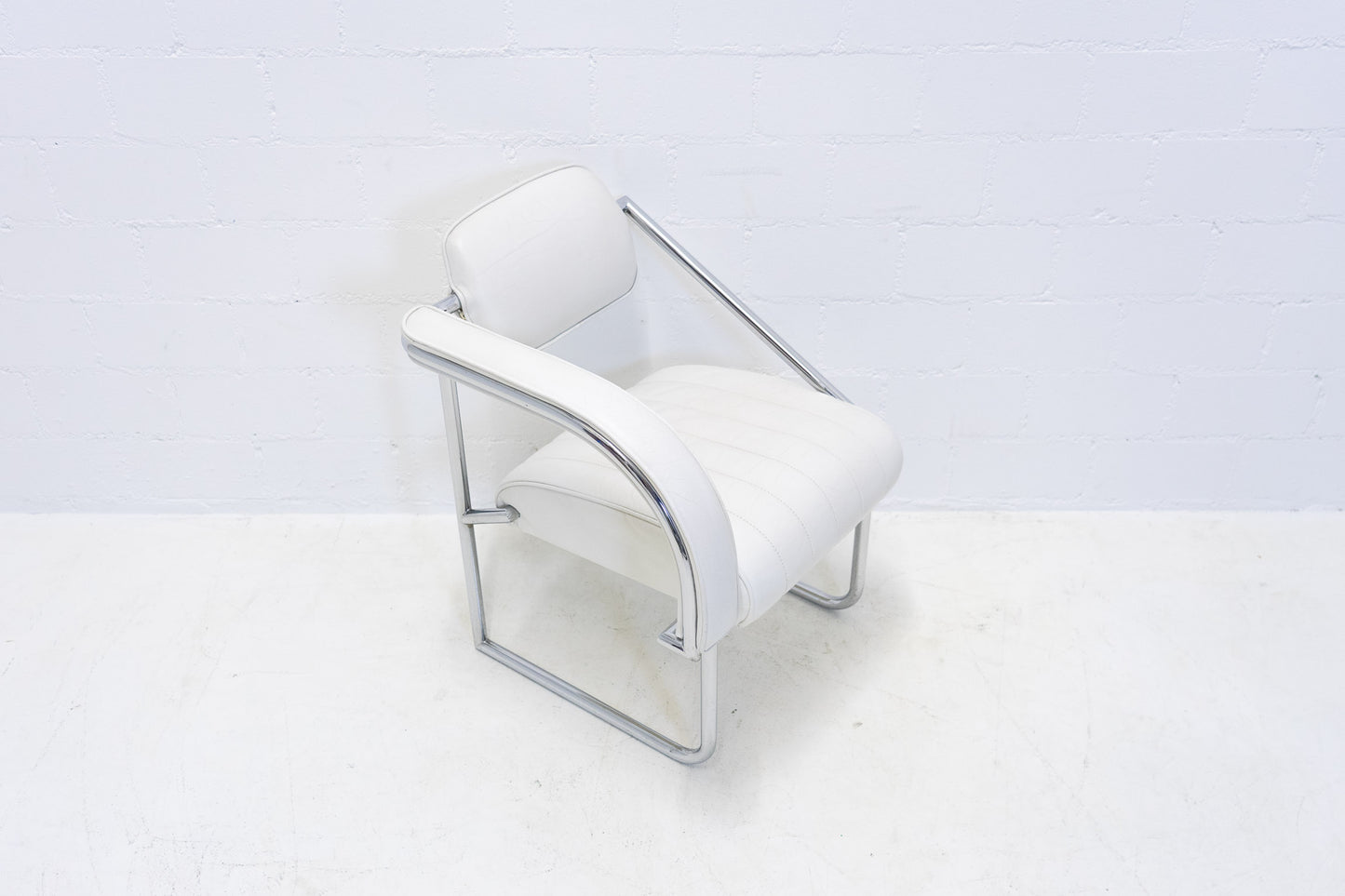 Vereinigte Werkstätten Non Conformist Sessel Eileen Gray