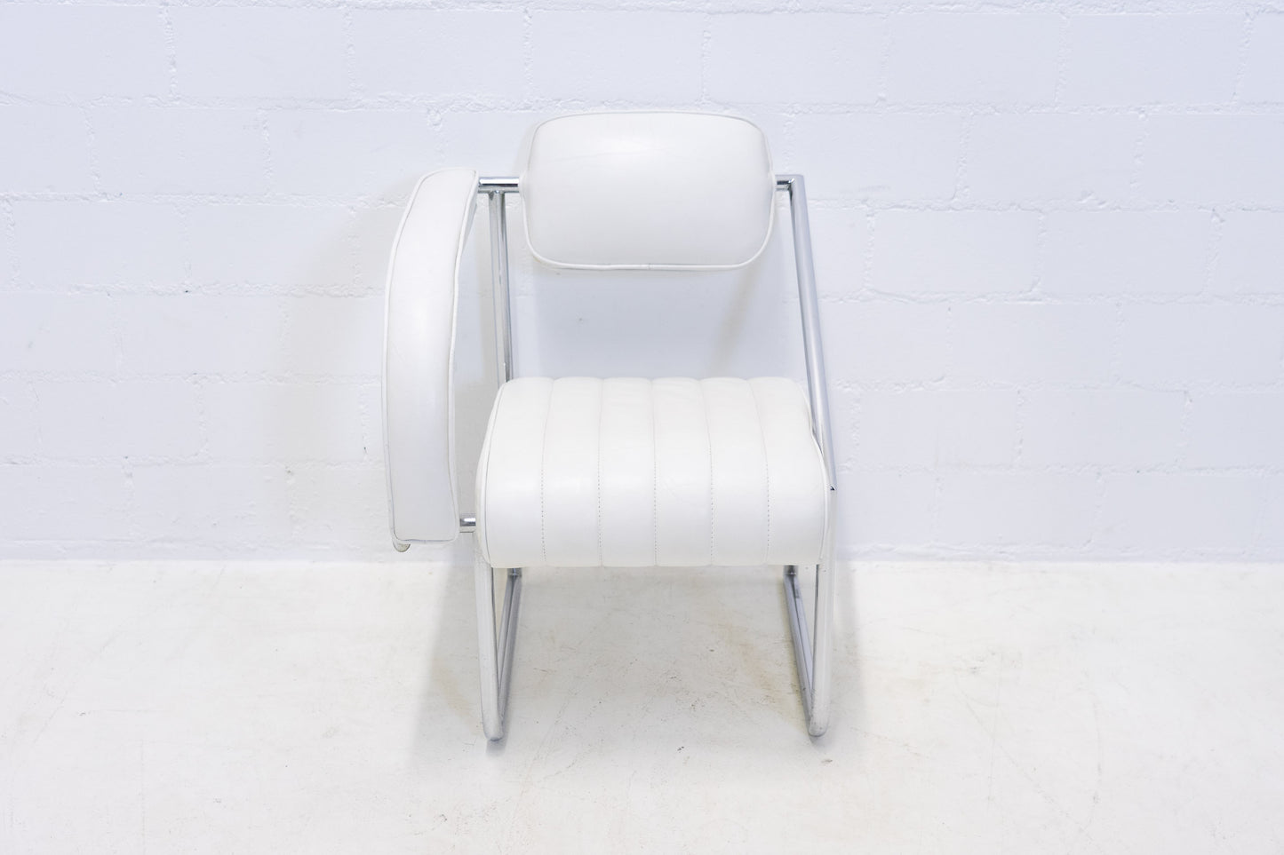 Vereinigte Werkstätten Non Conformist Sessel Eileen Gray