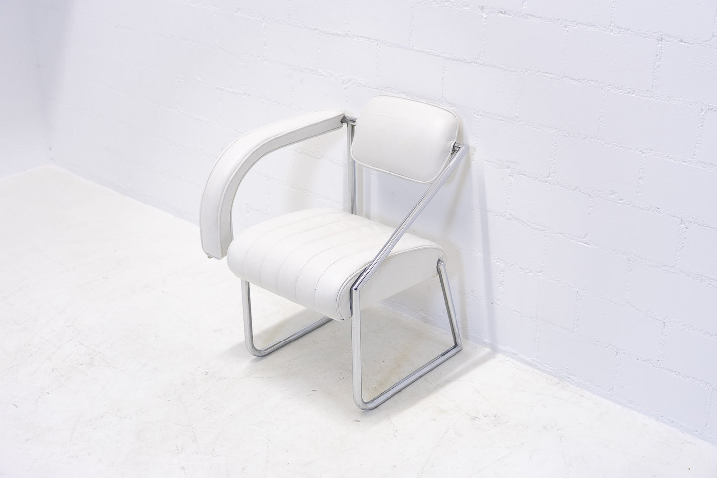 Vereinigte Werkstätten Non Conformist Sessel Eileen Gray