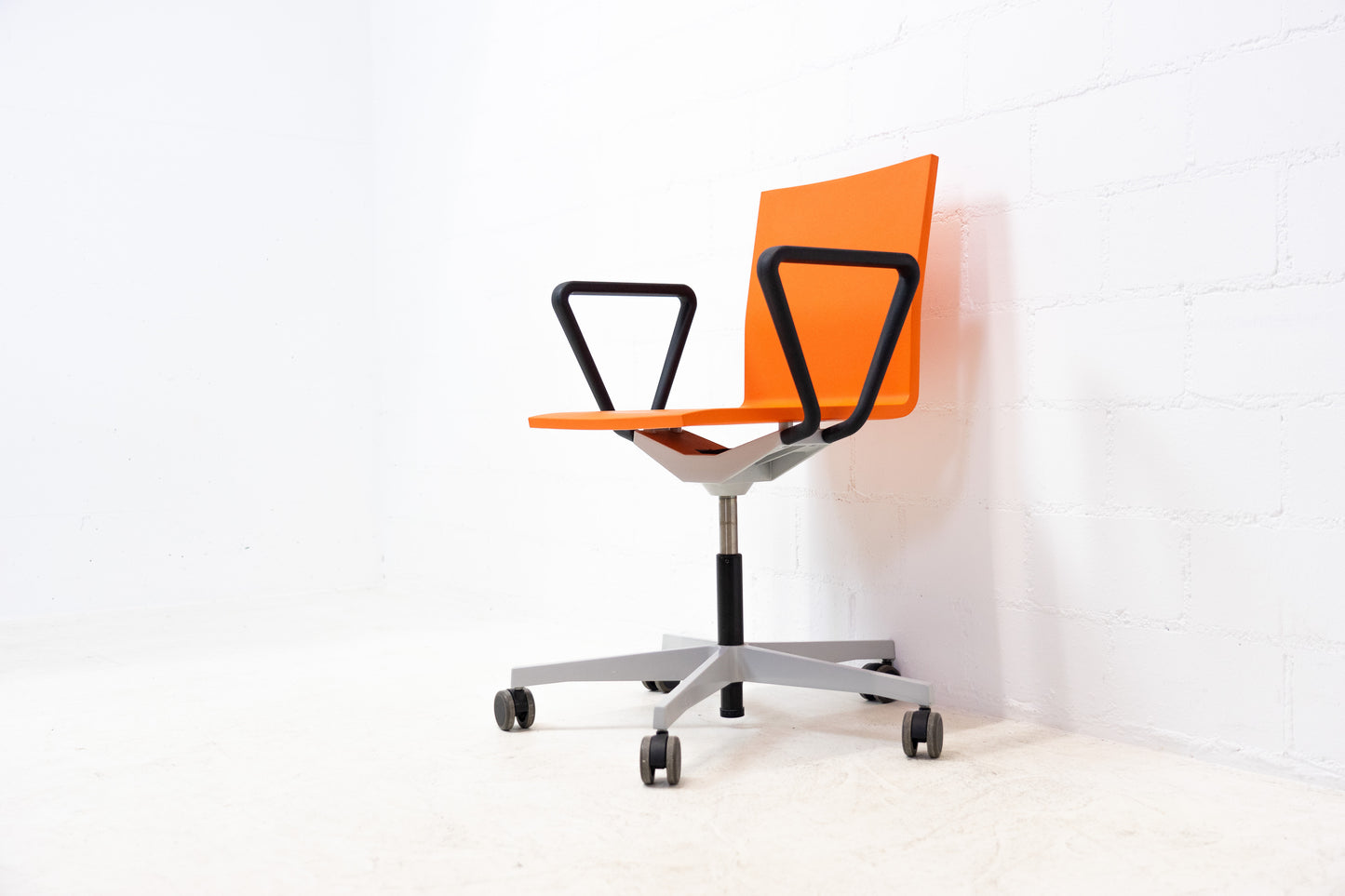 Vitra .04 Bürostuhl Nr. 2