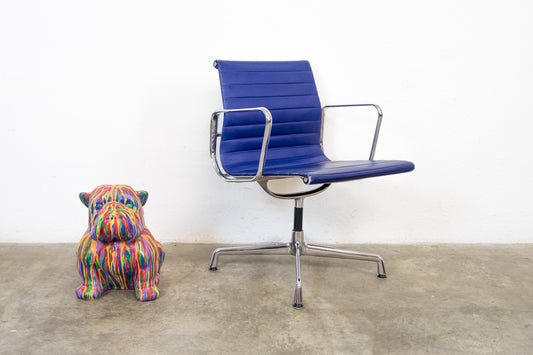 Vitra Aluminium Chair EA 108 Nr. 4