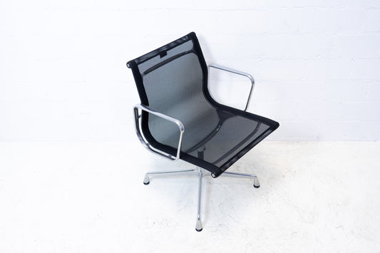 Vitra Eames Aluminium Chair EA 108 Netz Nr. 2