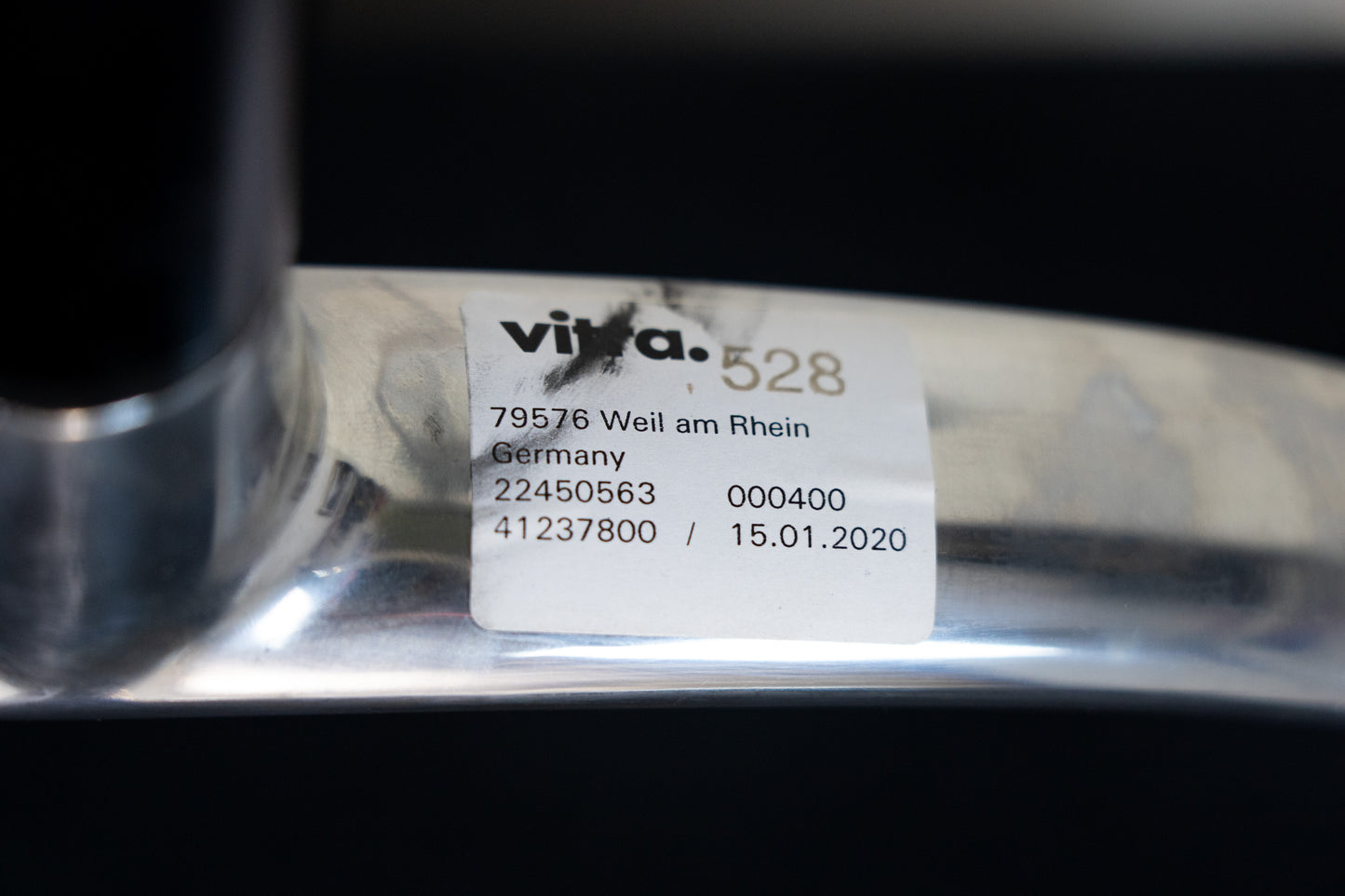 Vitra Eames Aluminium Chair EA 208 Leder Nr. 2