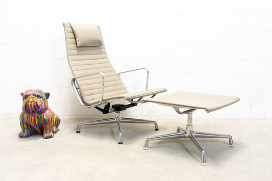 Vitra Eames Aluminium Chair EA 124 mit Hocker Nr. 2