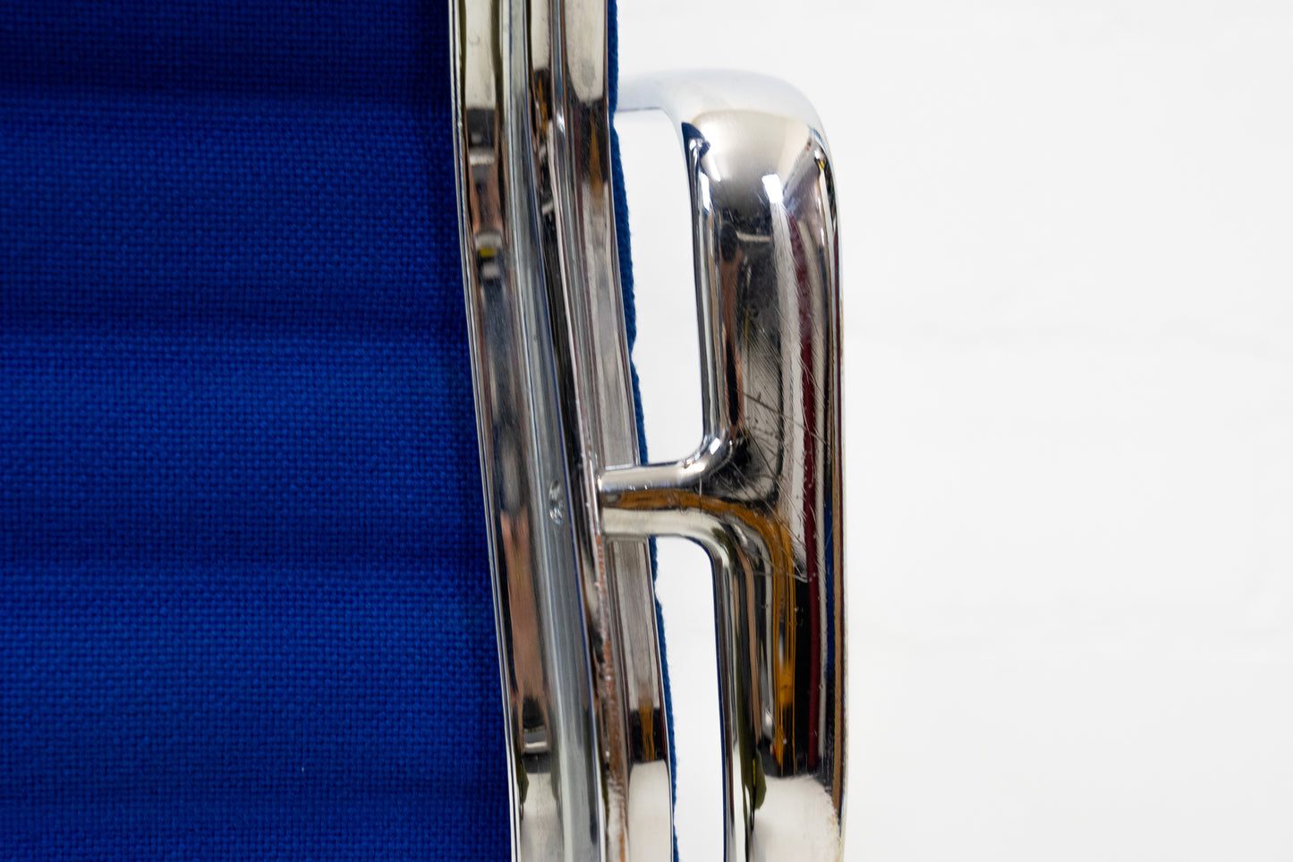 Vitra Aluminium Chair EA 117 Hopsak Nr. 6