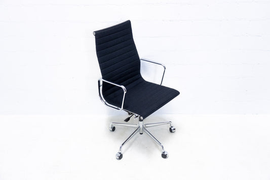 Vitra Aluminium Chair EA 119 Hopsak