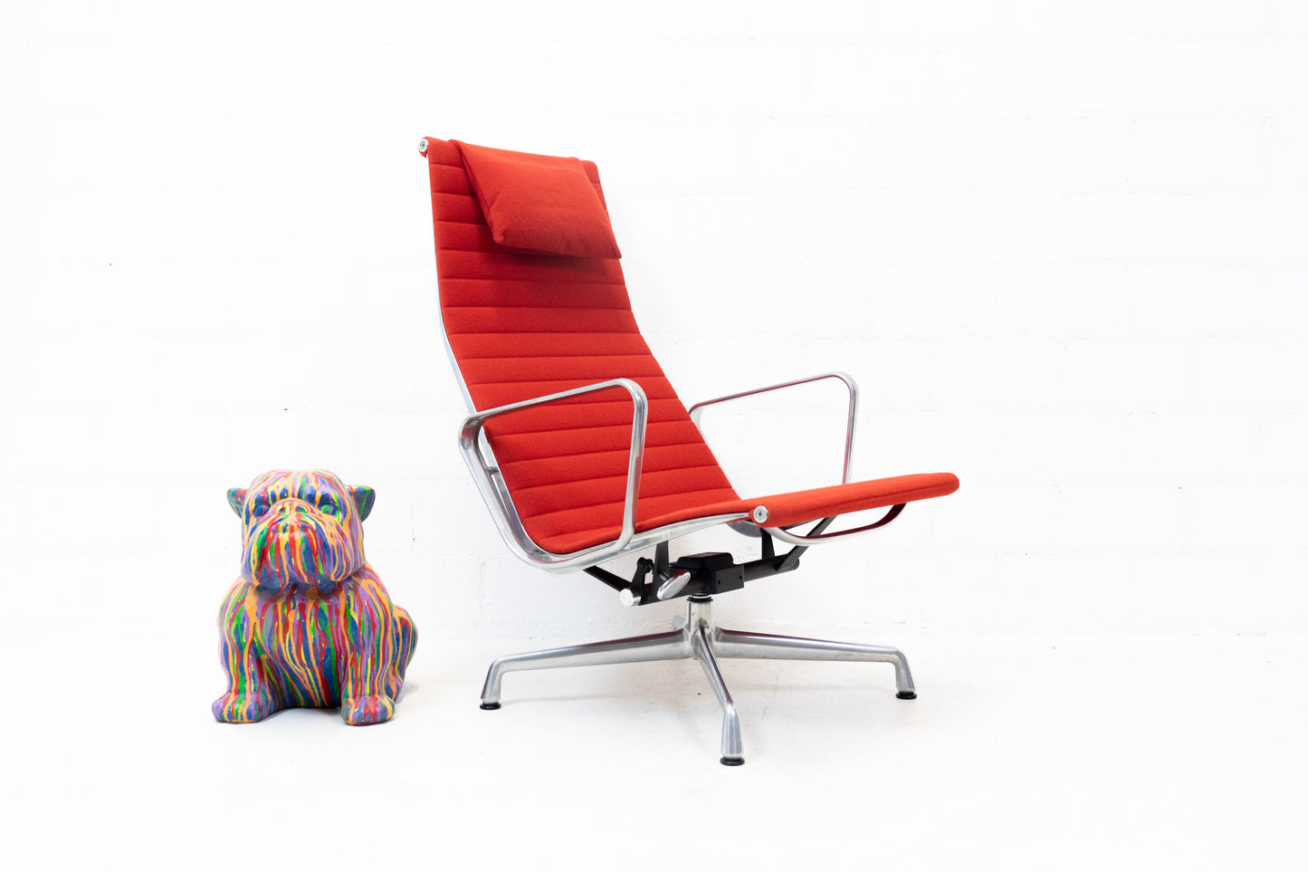 Vitra Eames Aluminium Chair EA 124 Nr. 2