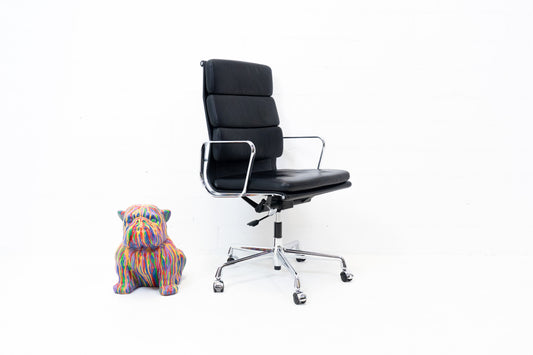 Vitra Aluminium Chair EA 219 Soft Pad Eames