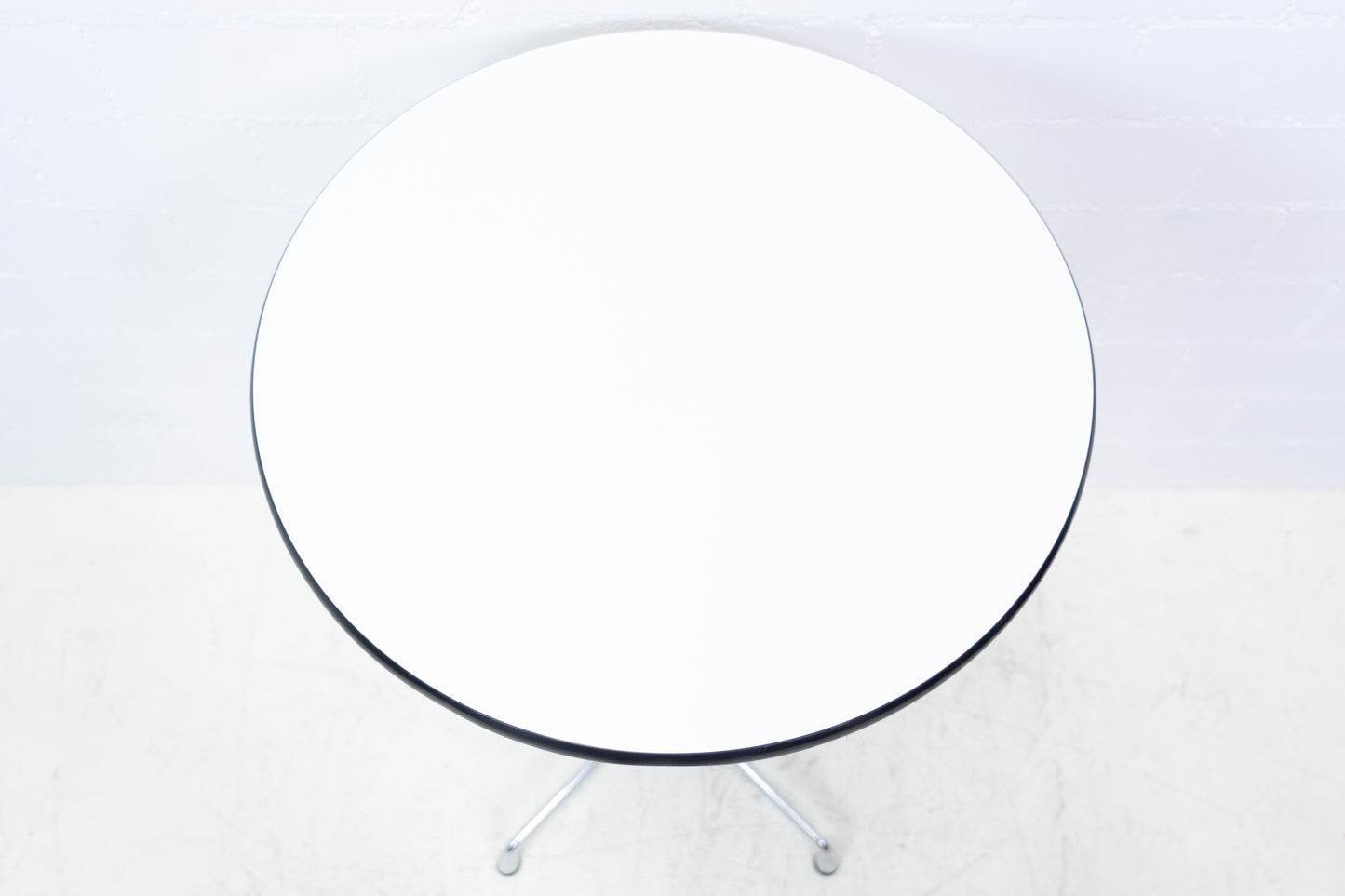Vitra Eames Contract Table High Nr. 2