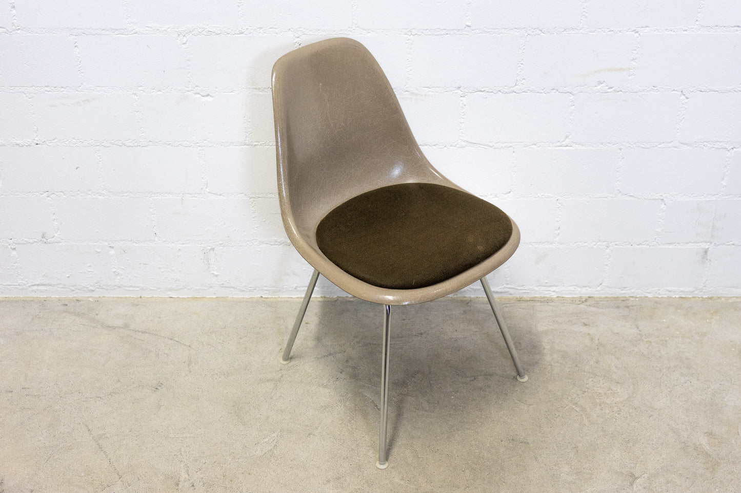 Vitra / Herman Miller Eames Sidechair Fiberglas Nr. 4