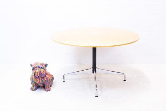 Vitra Eames Segmented Table Nr. 2