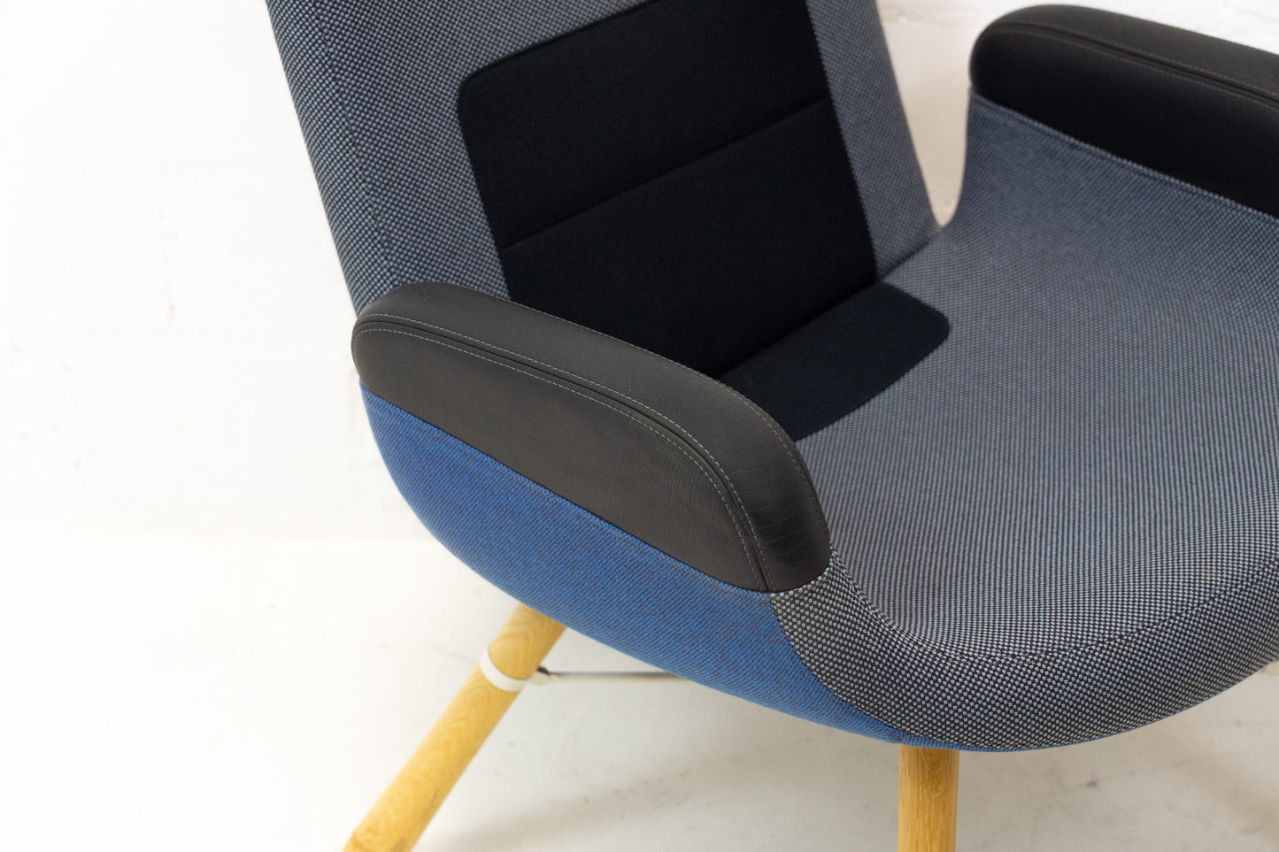 Vitra East River Chair Nr. 1