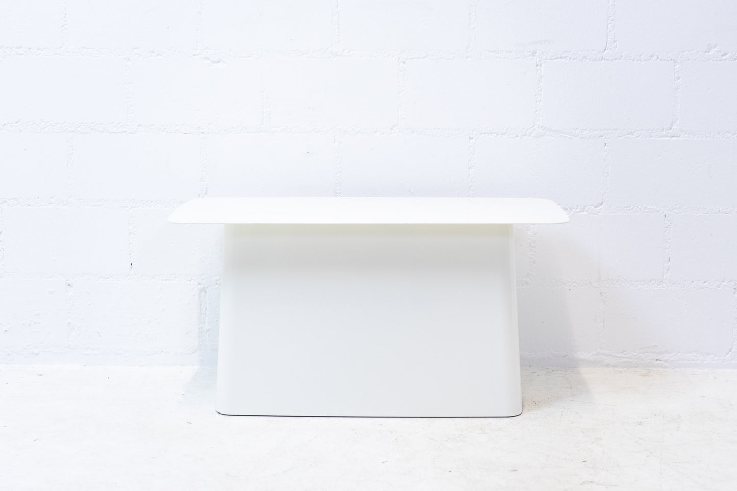 Vitra Metal Side Table Weiss Nr. 2