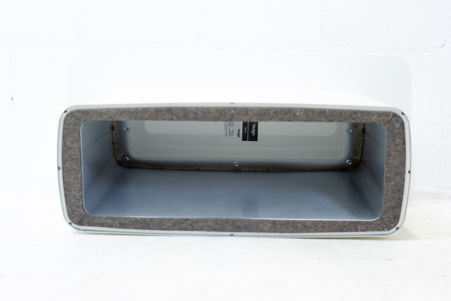 Vitra Metal Side Table Weiss Nr. 2