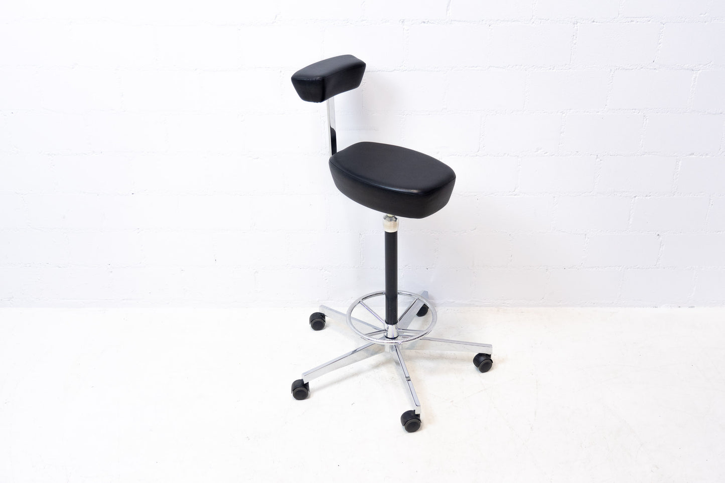Vitra Nelson Perch Stool Leder