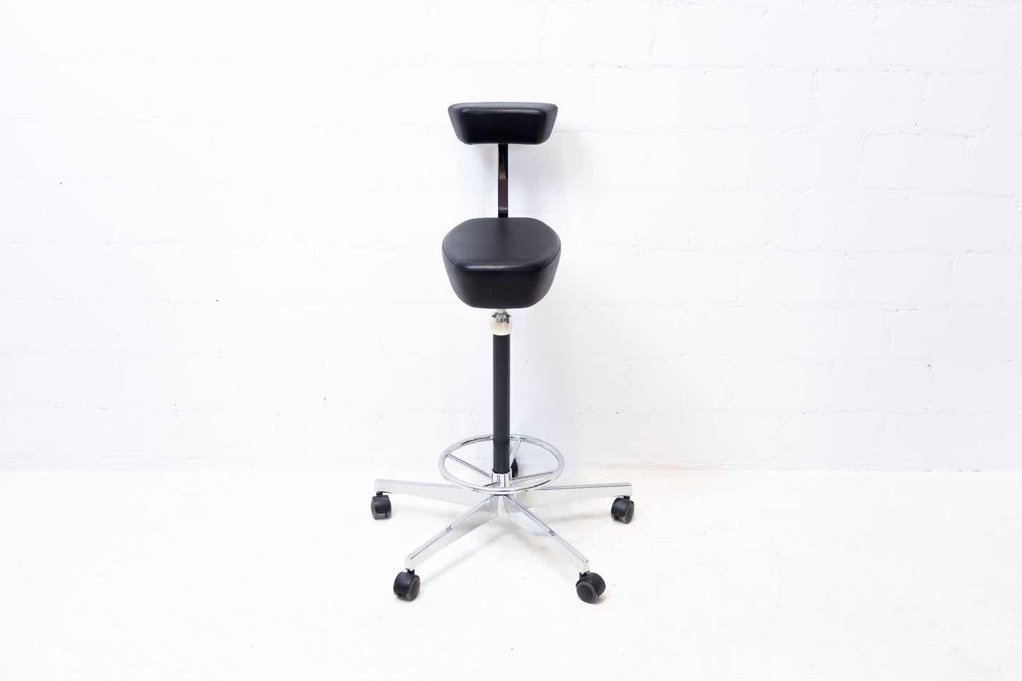 Vitra Nelson Perch Stool Leder