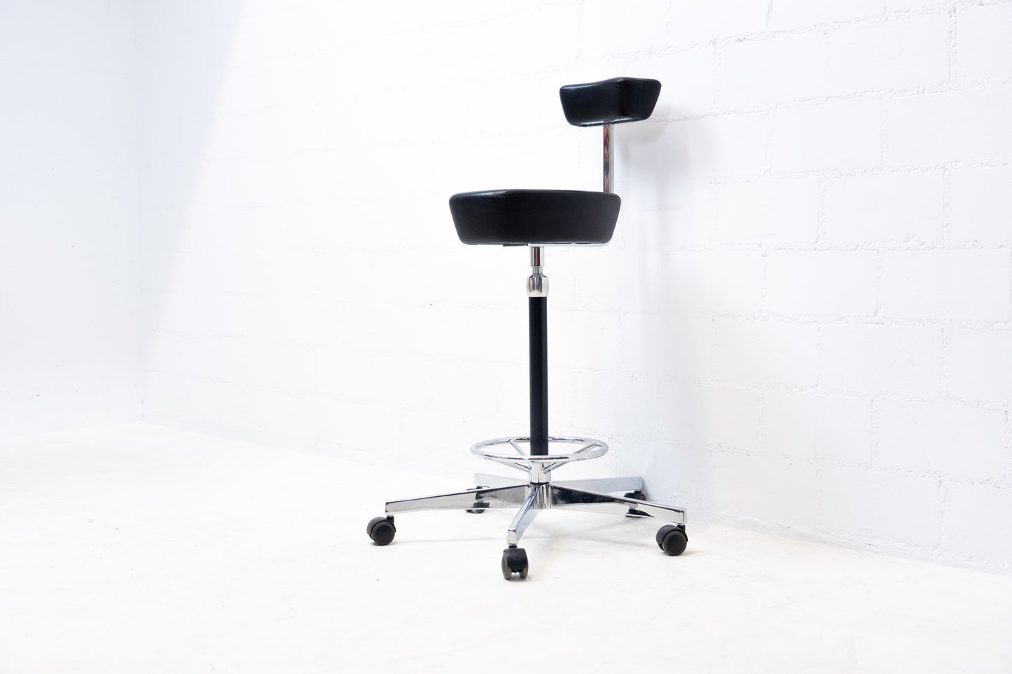 Vitra Nelson Perch Stool Leder