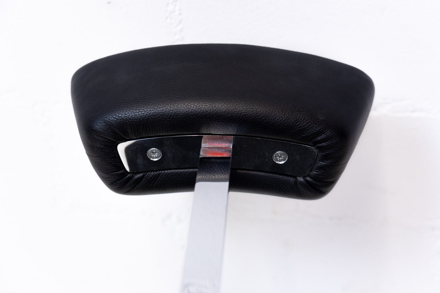 Vitra Nelson Perch Stool Leder
